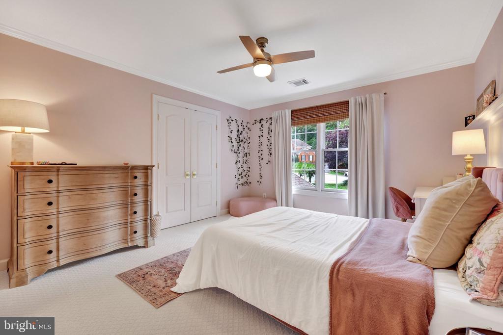 11394 FOX VALE GLEN COURT