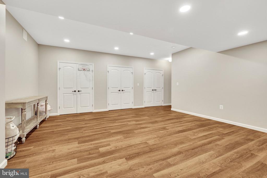 11394 FOX VALE GLEN COURT