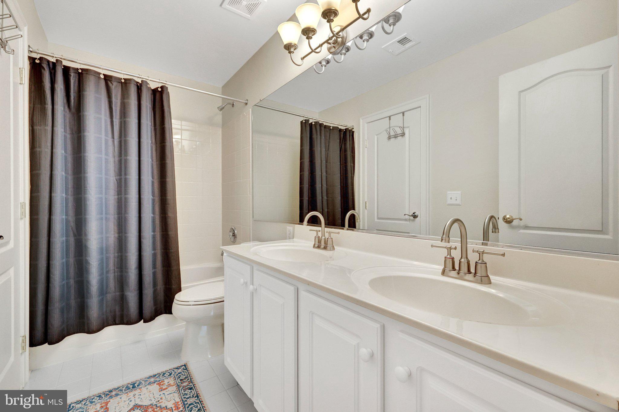 11394 FOX VALE GLEN COURT