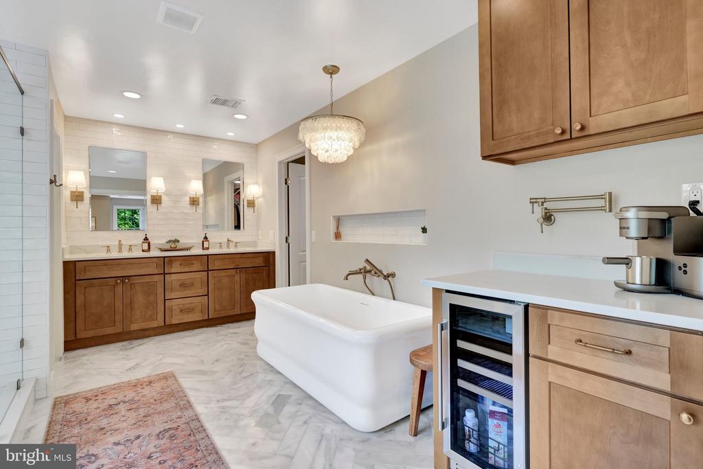 11394 FOX VALE GLEN COURT