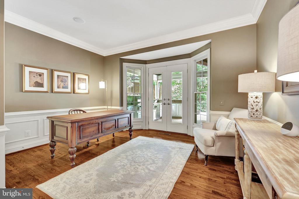 11394 FOX VALE GLEN COURT