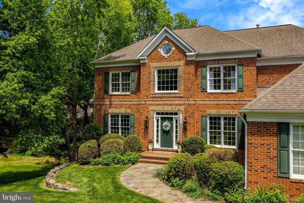11394 FOX VALE GLEN COURT