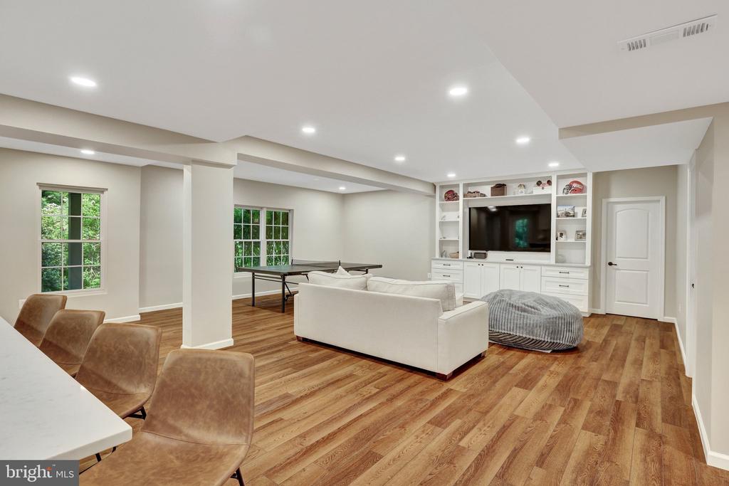 11394 FOX VALE GLEN COURT