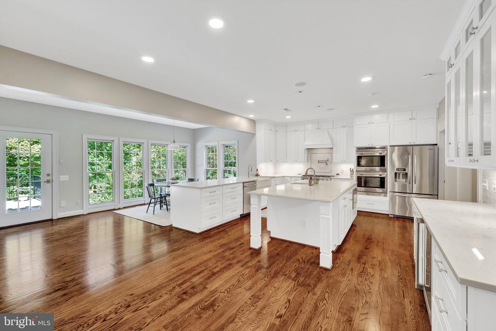 11394 FOX VALE GLEN COURT