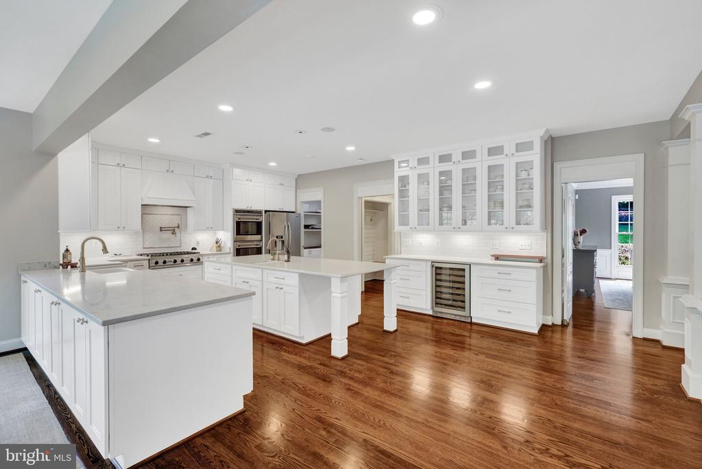 11394 FOX VALE GLEN COURT