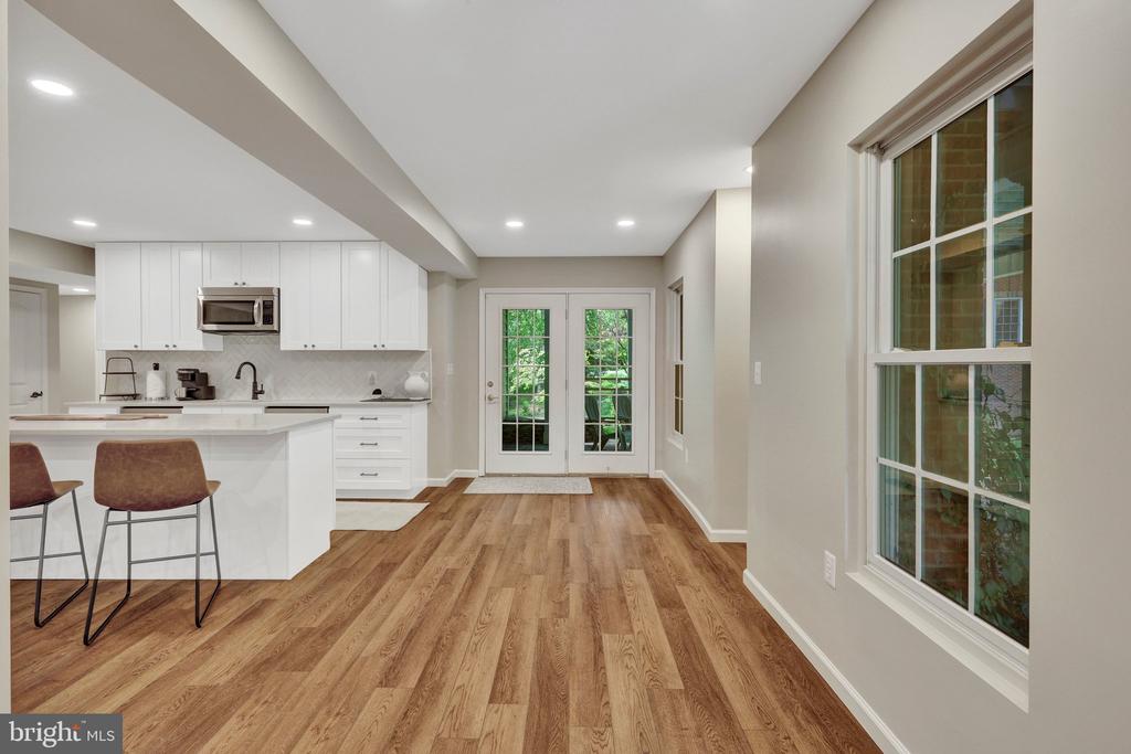 11394 FOX VALE GLEN COURT