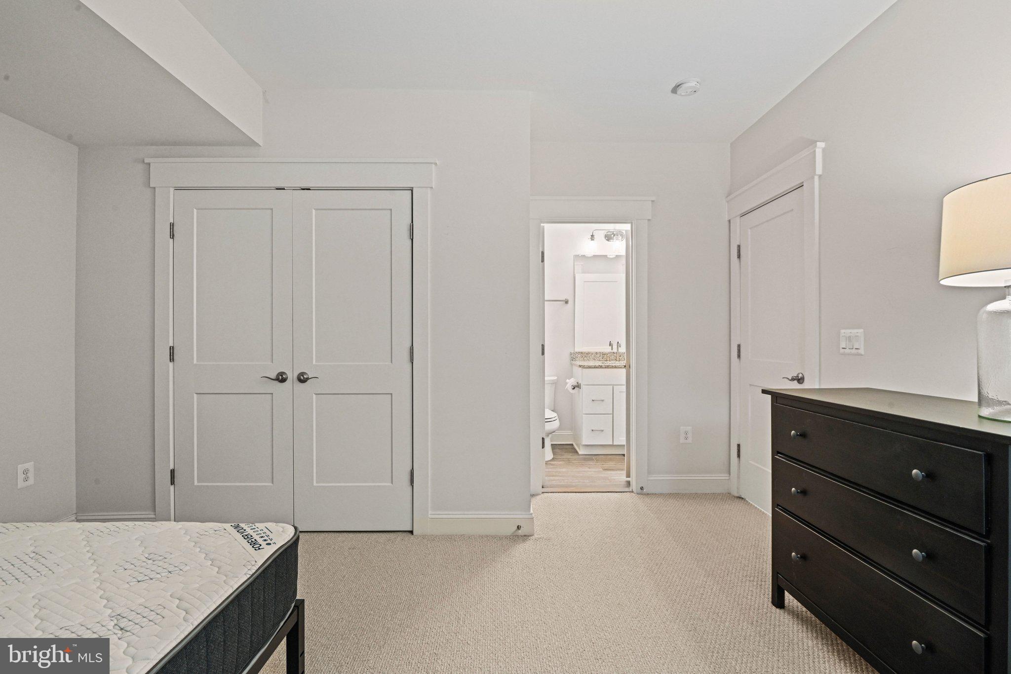 1416 ROSS DRIVE SW