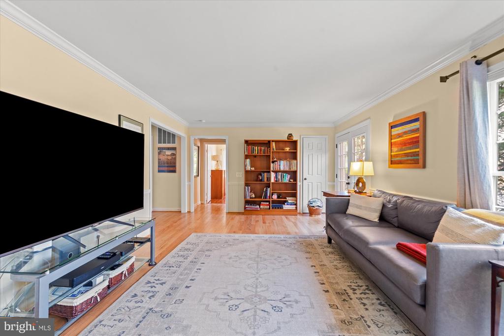 3800 RIDGELEA DRIVE
