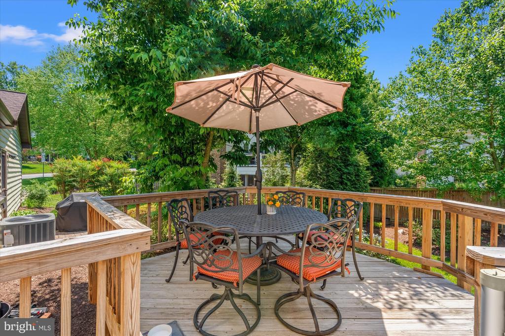 3800 RIDGELEA DRIVE