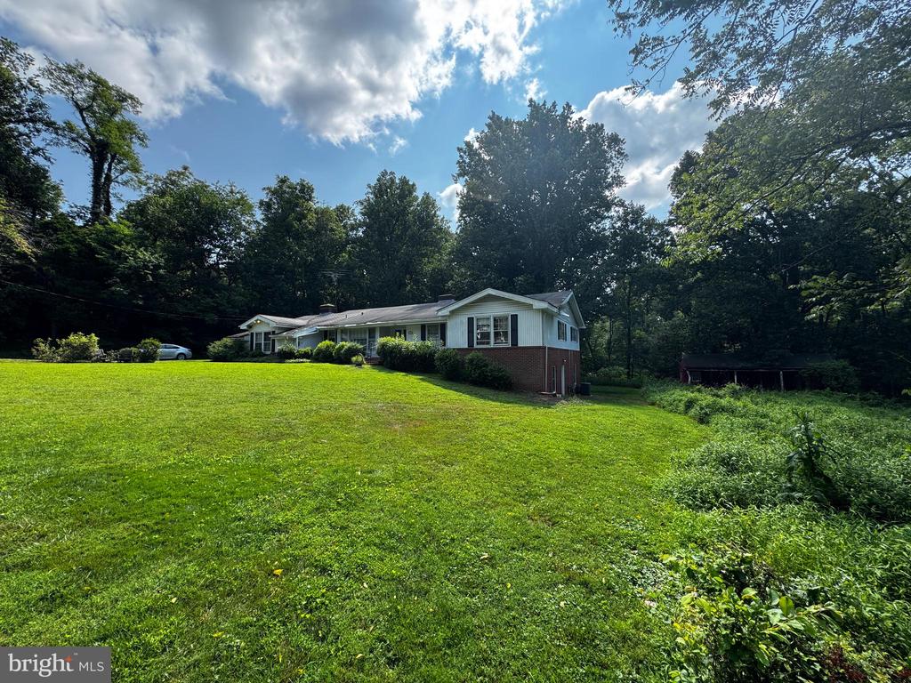 2117 POST ROAD