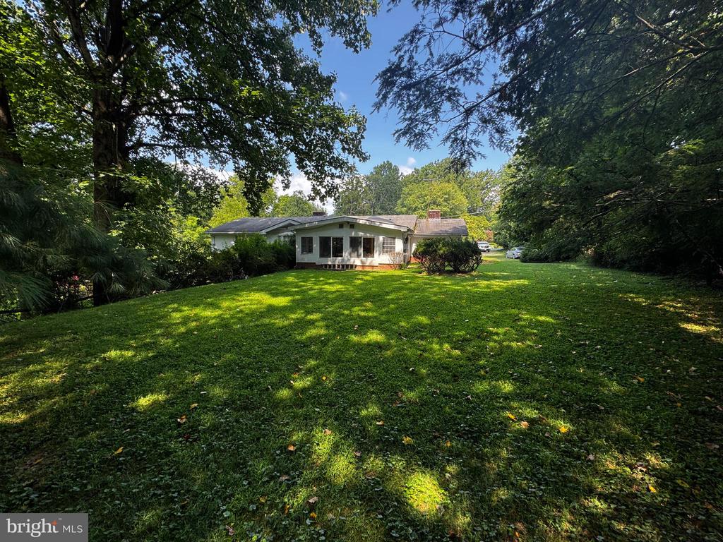 2117 POST ROAD