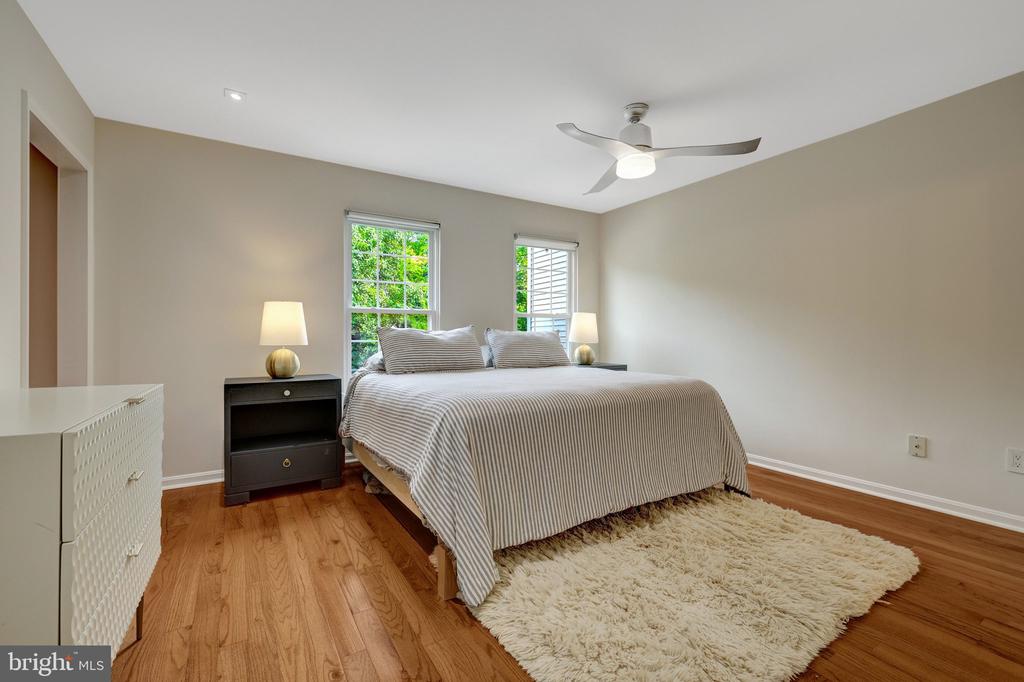 13112 HEARTHSIDE LANE