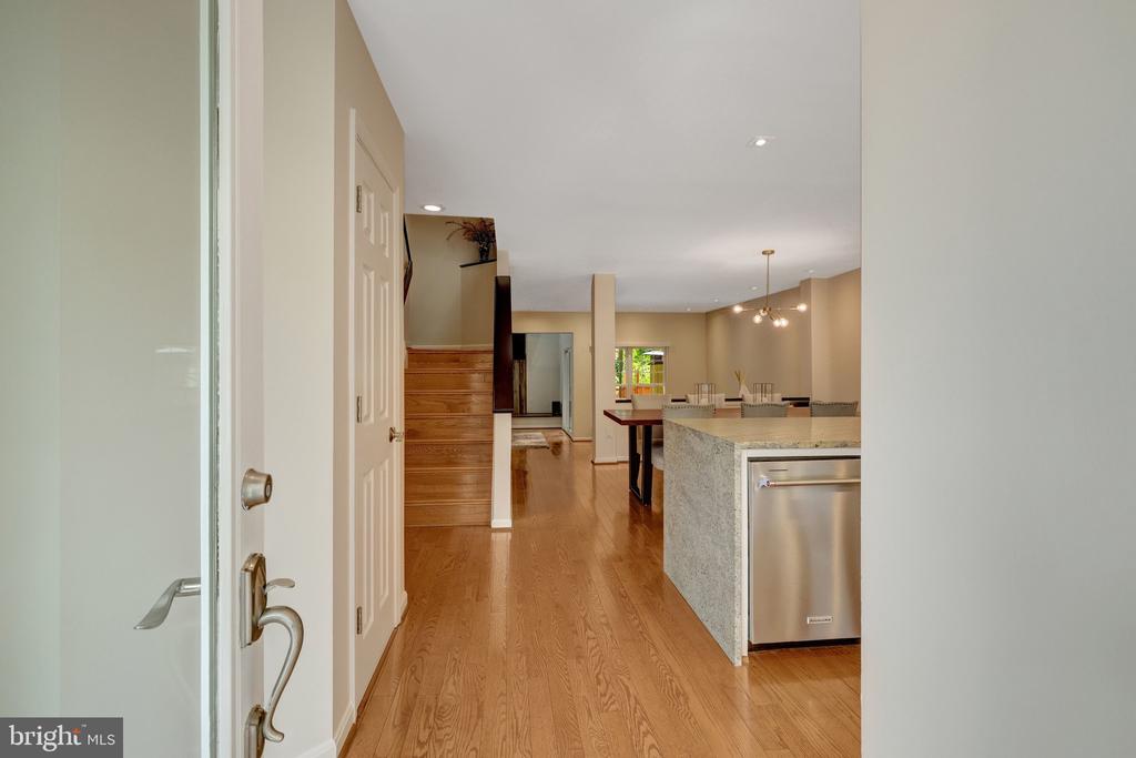 13112 HEARTHSIDE LANE