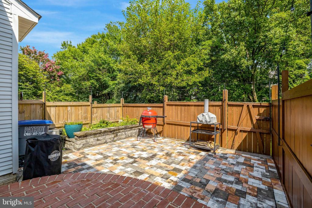 13112 HEARTHSIDE LANE