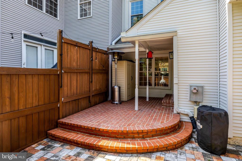 13112 HEARTHSIDE LANE