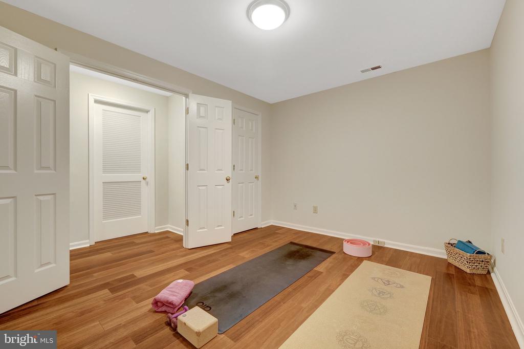 13112 HEARTHSIDE LANE