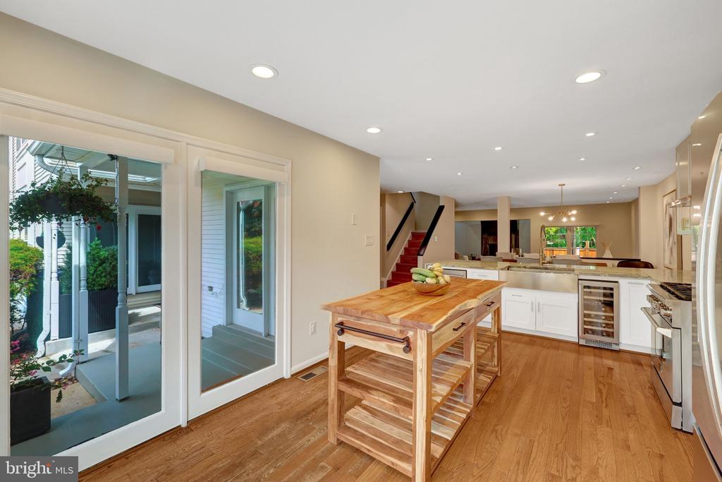 13112 HEARTHSIDE LANE