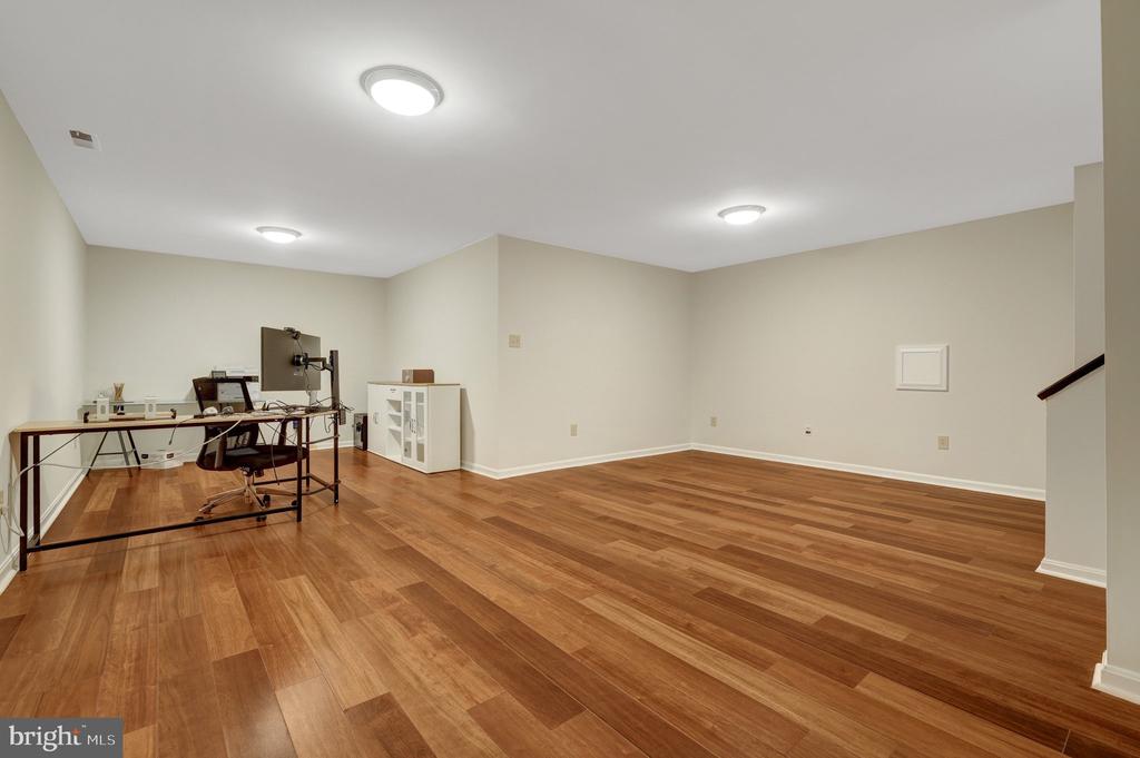 13112 HEARTHSIDE LANE
