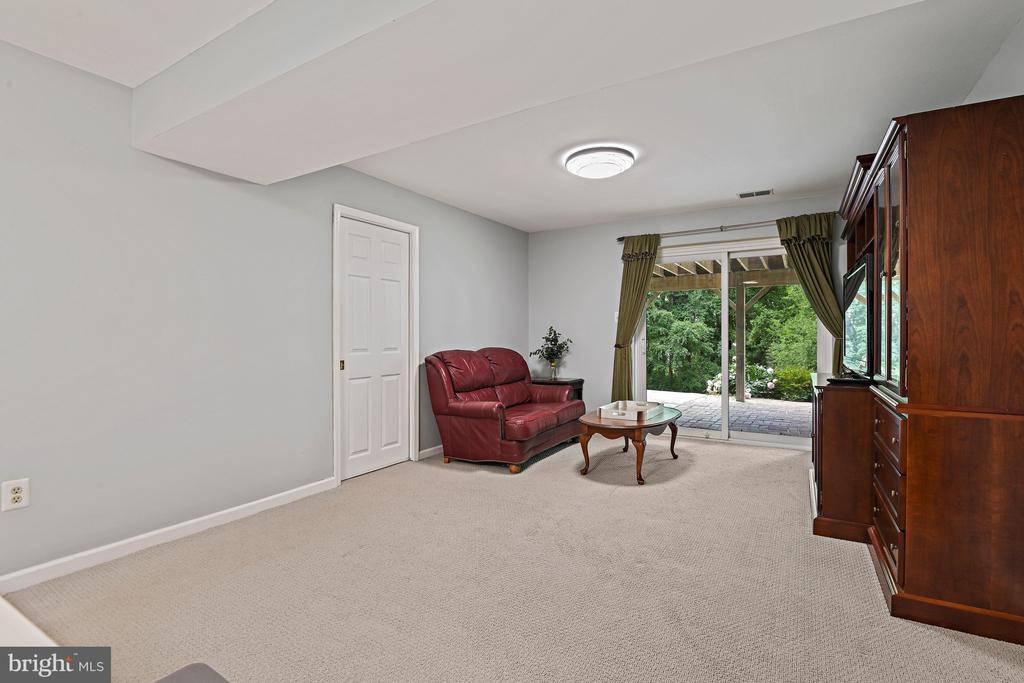 9830 FAUST DRIVE