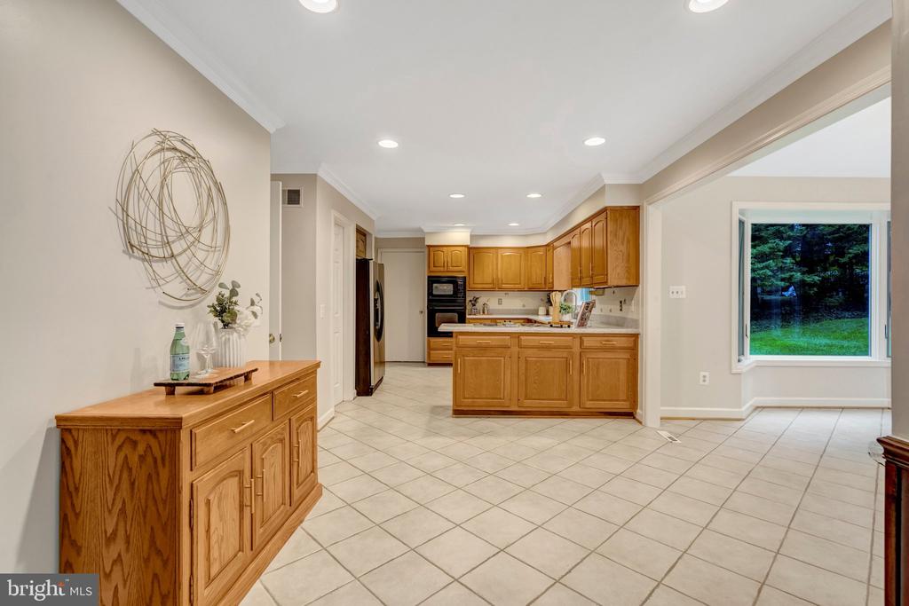 3908 LARO COURT
