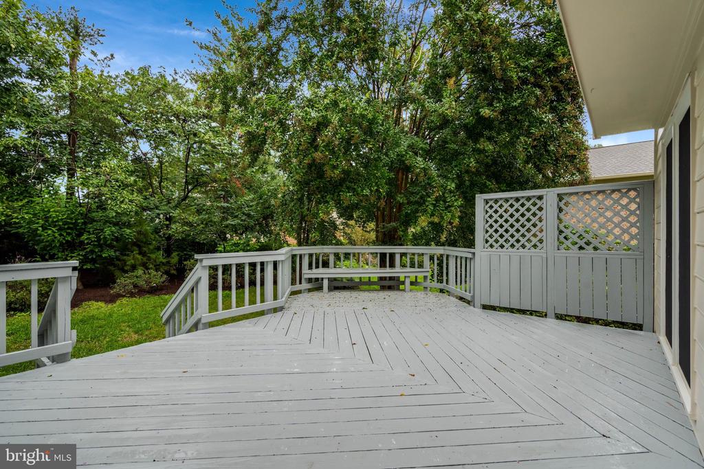 3908 LARO COURT