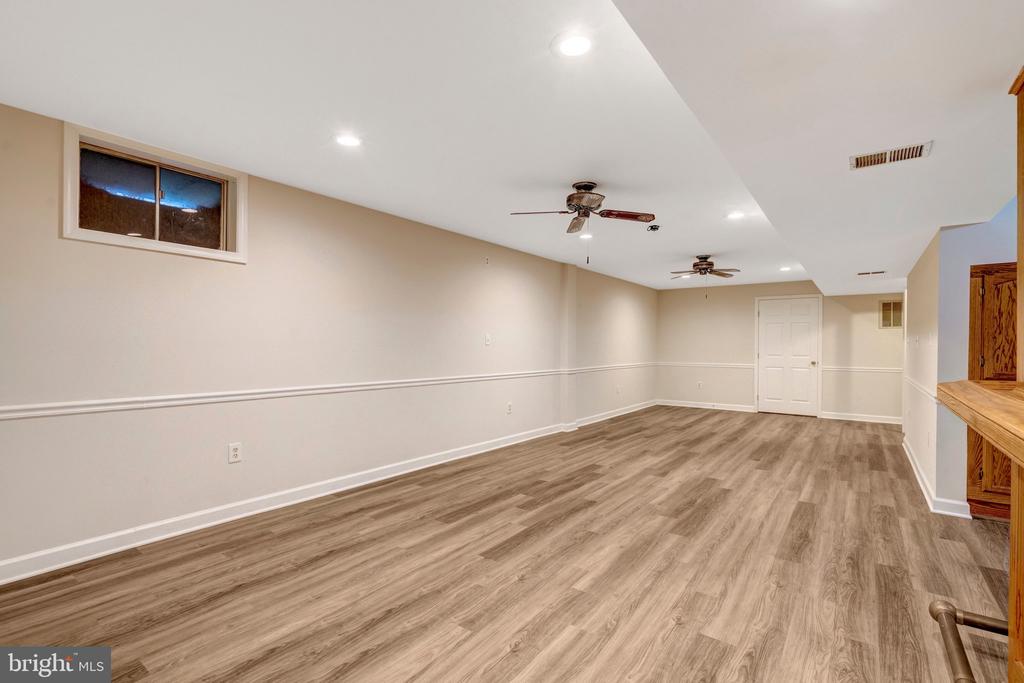 3908 LARO COURT