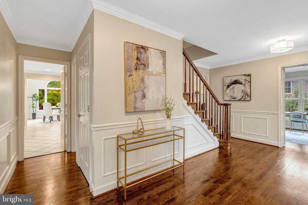 3908 LARO COURT