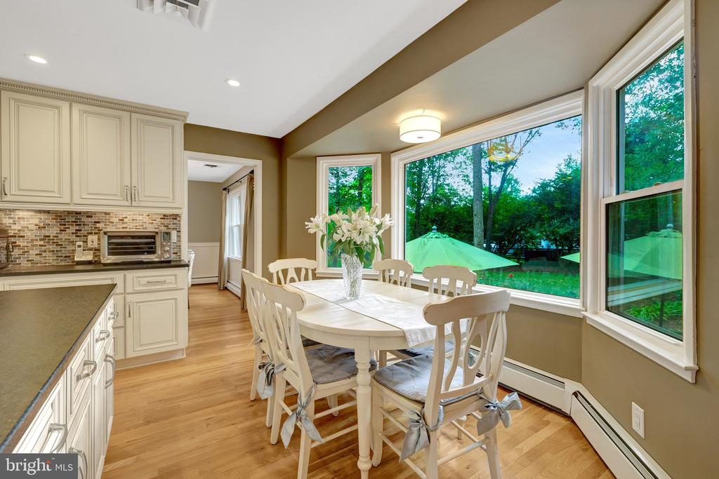 10015 SADDLE ROAD
