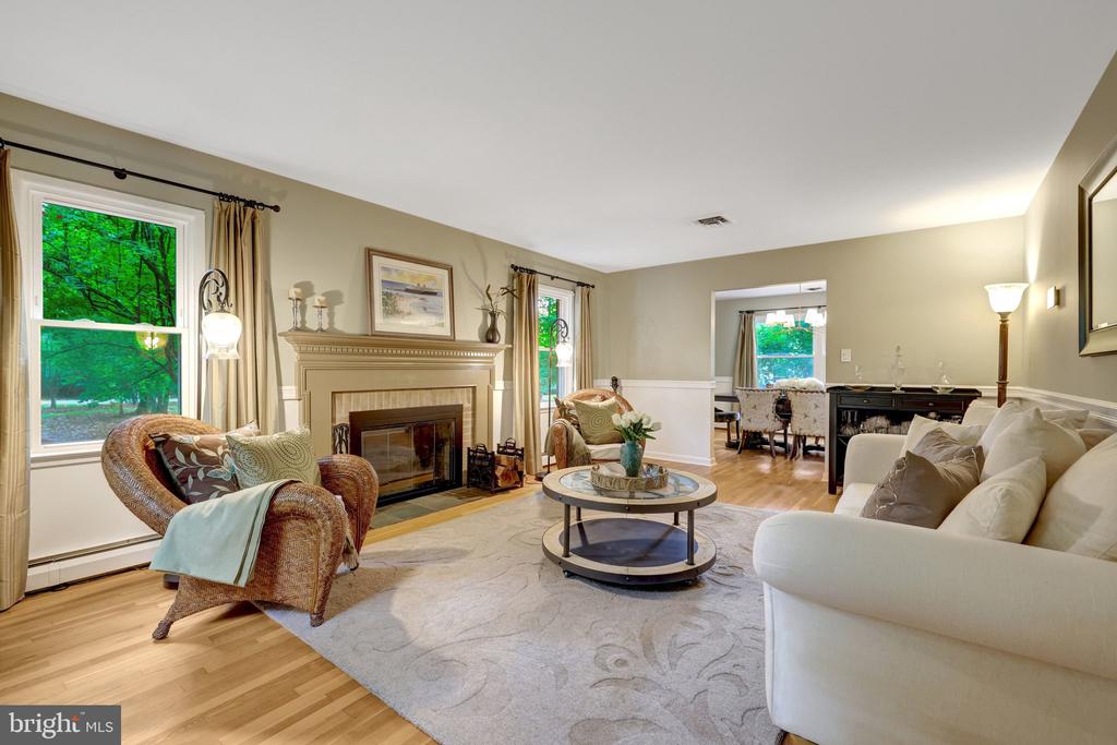 10015 SADDLE ROAD