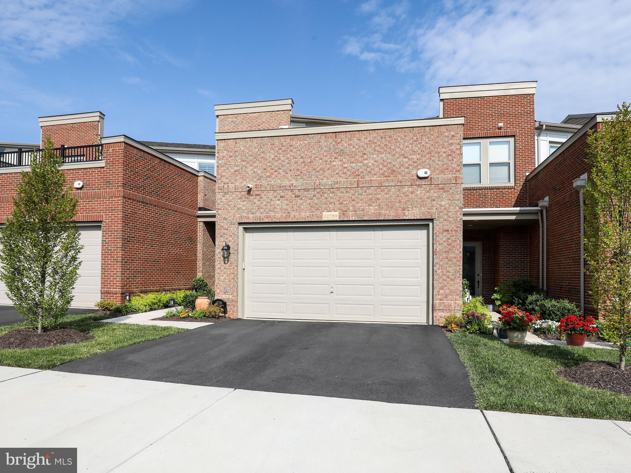 42766 Cumulus TERRACE