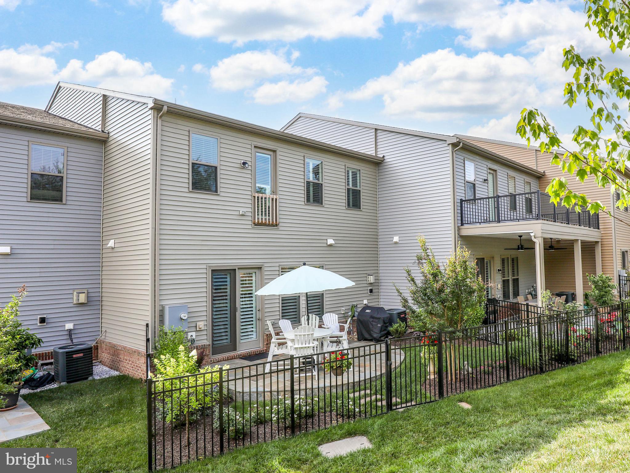 42766 Cumulus TERRACE