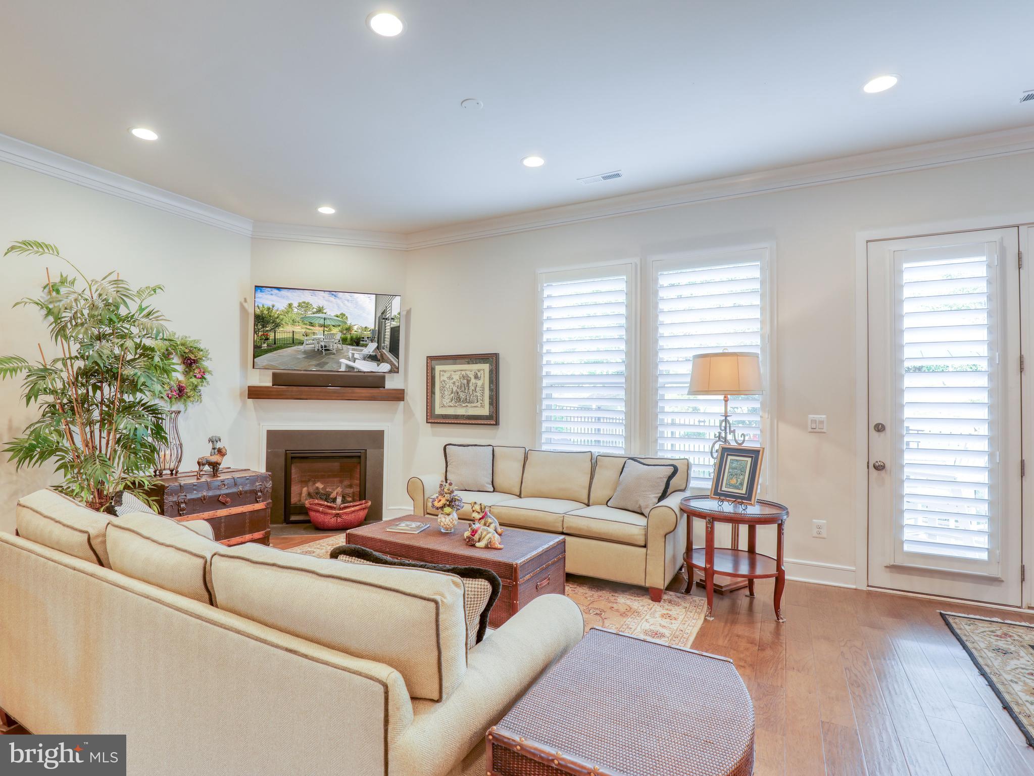 42766 Cumulus TERRACE
