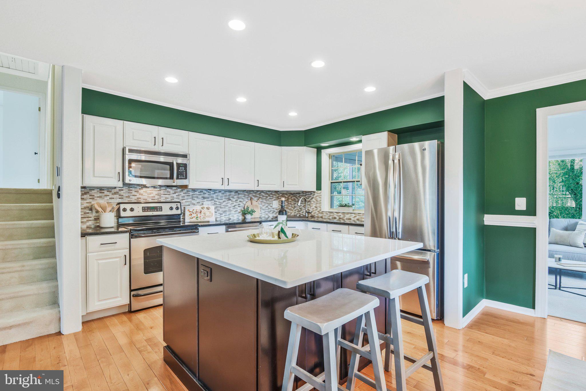 9203 Timberwood COURT