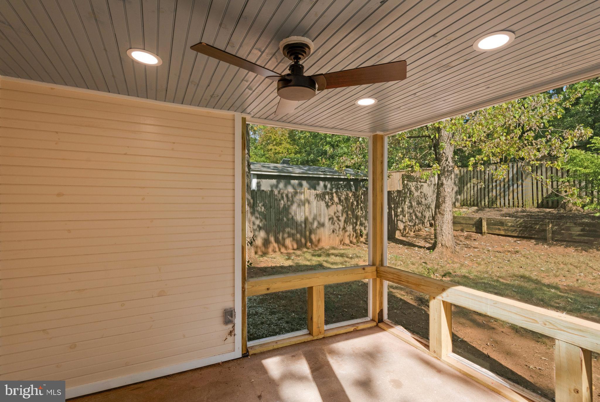 9203 Timberwood COURT