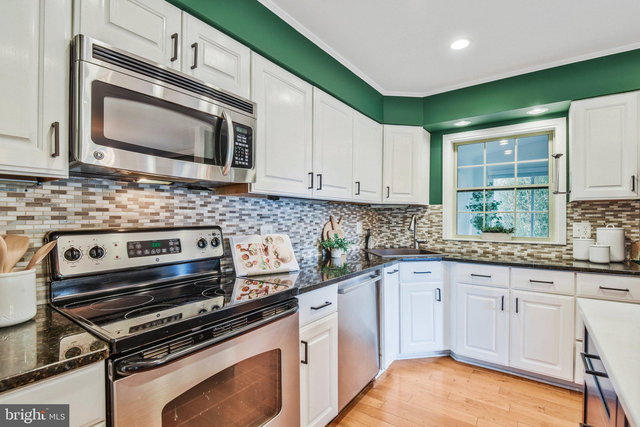 9203 Timberwood COURT