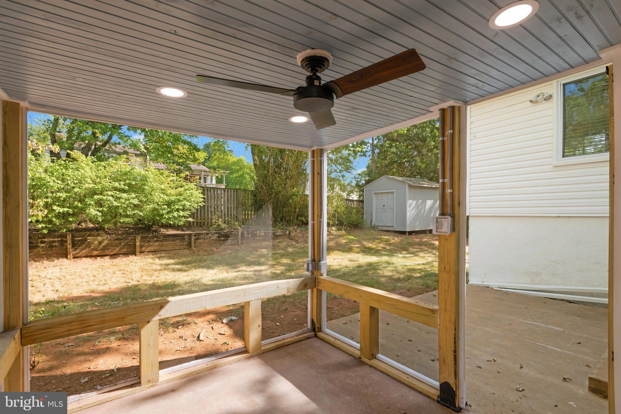 9203 Timberwood COURT