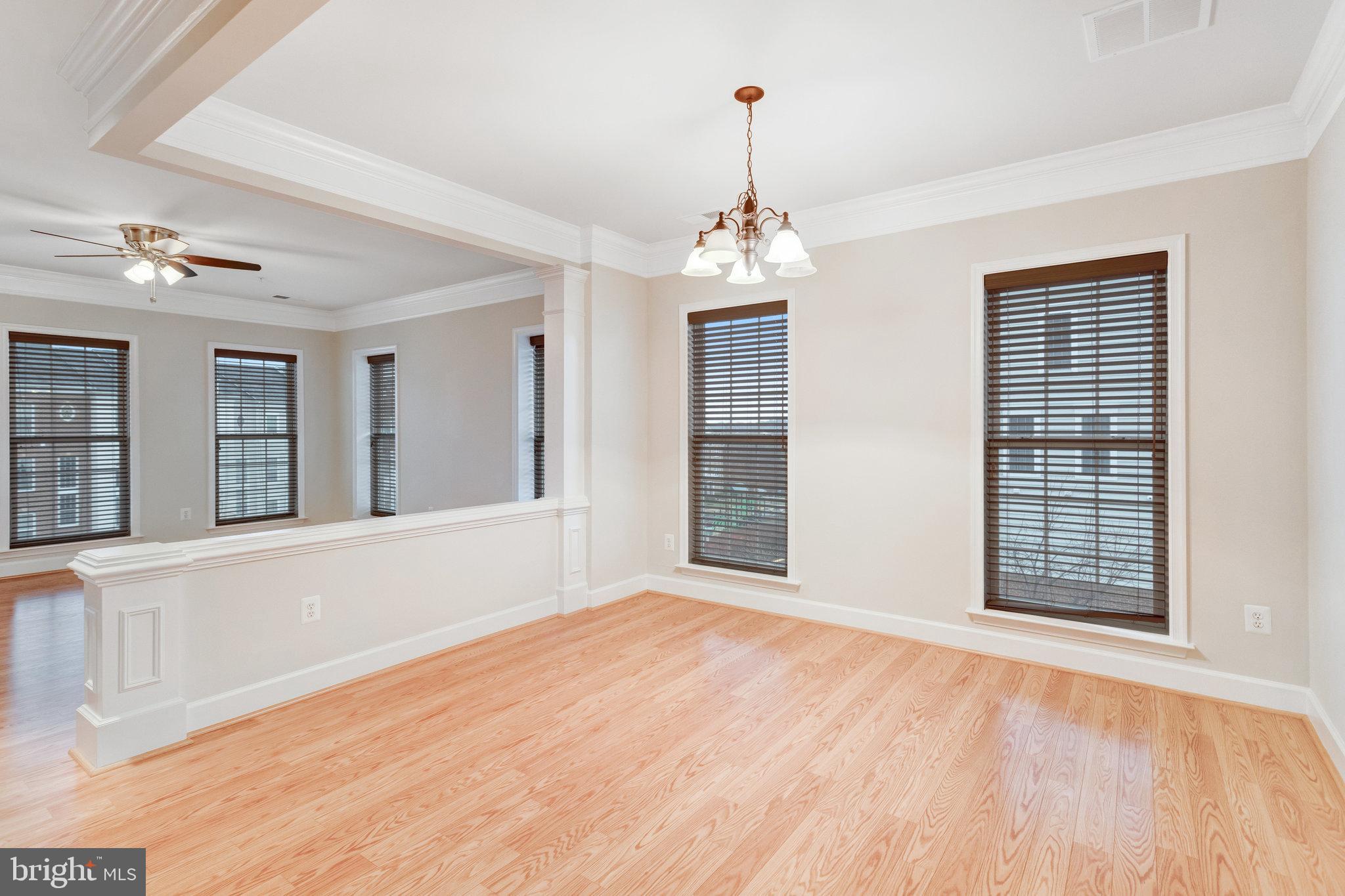 2243 Oberlin Dr