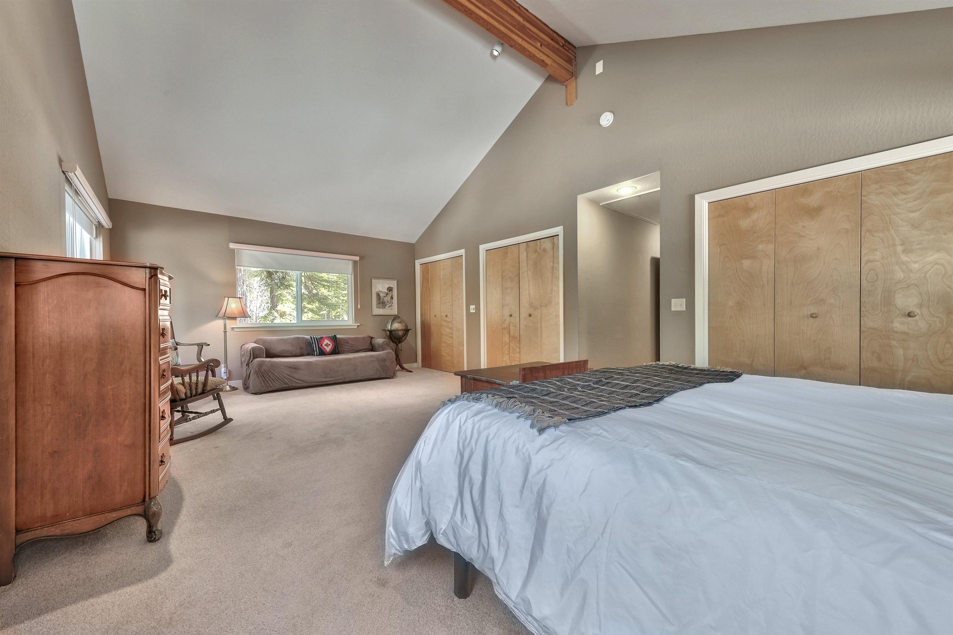 335 Snowbird Loop