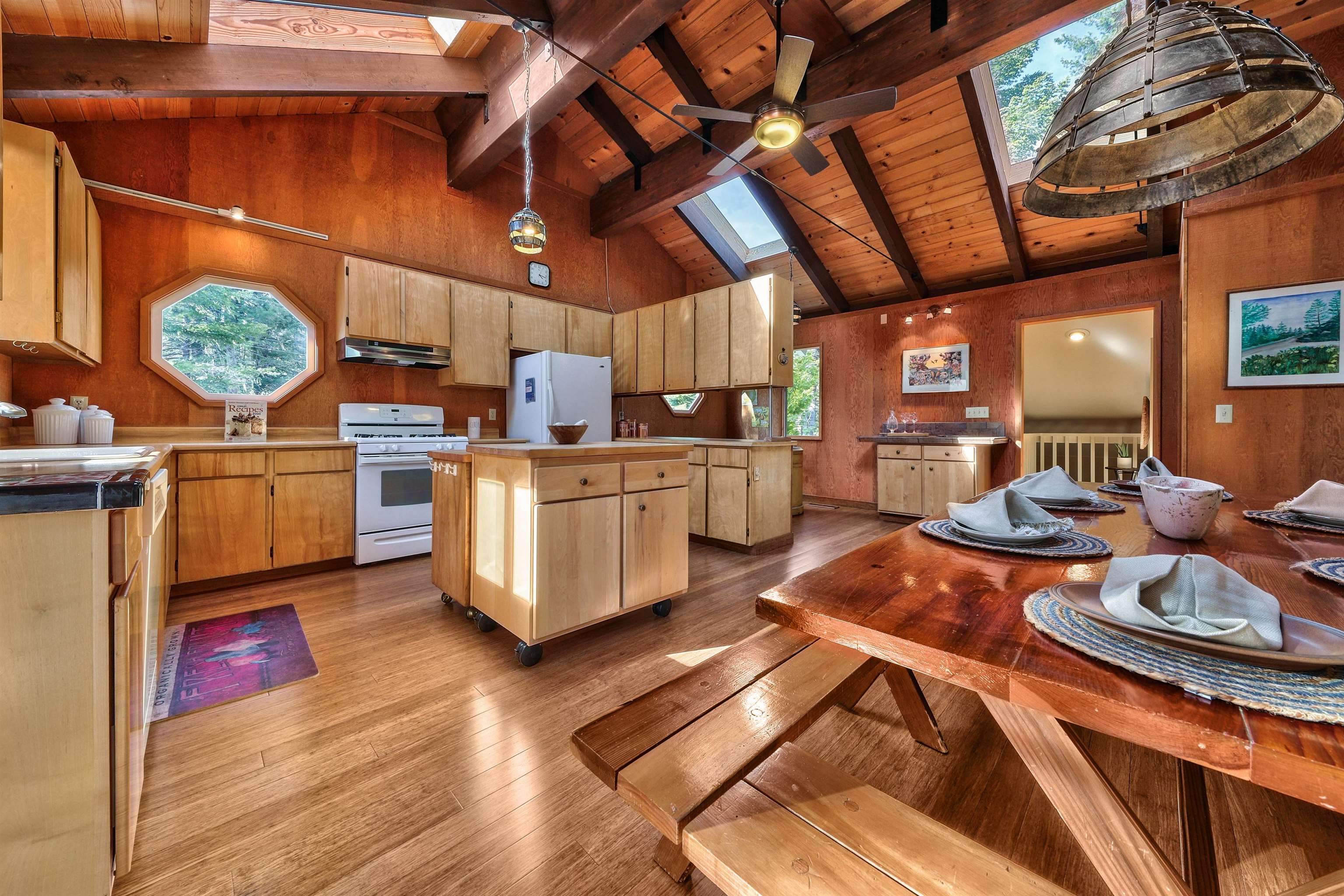 335 Snowbird Loop