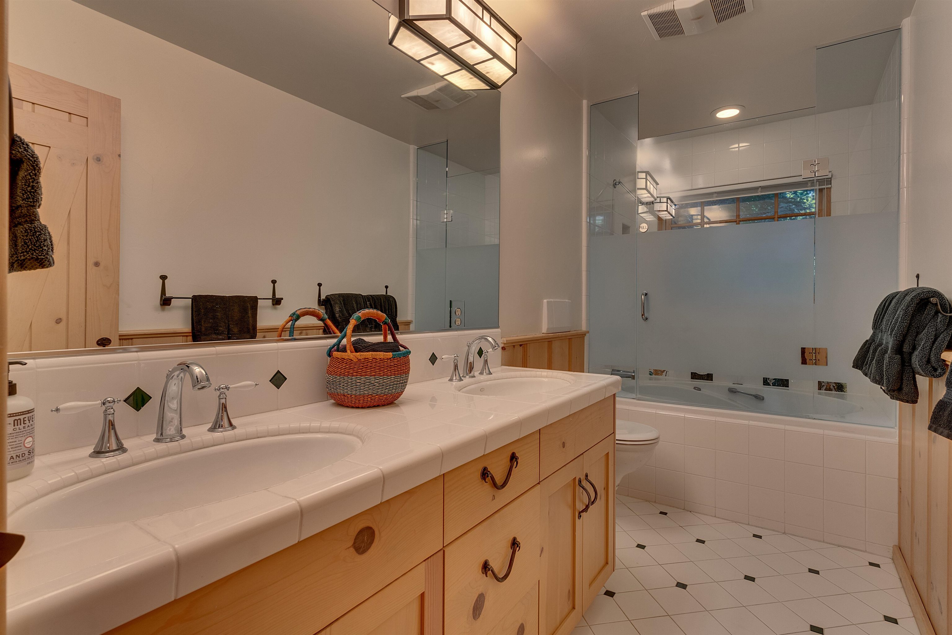 1570 Tahoe Park Avenue