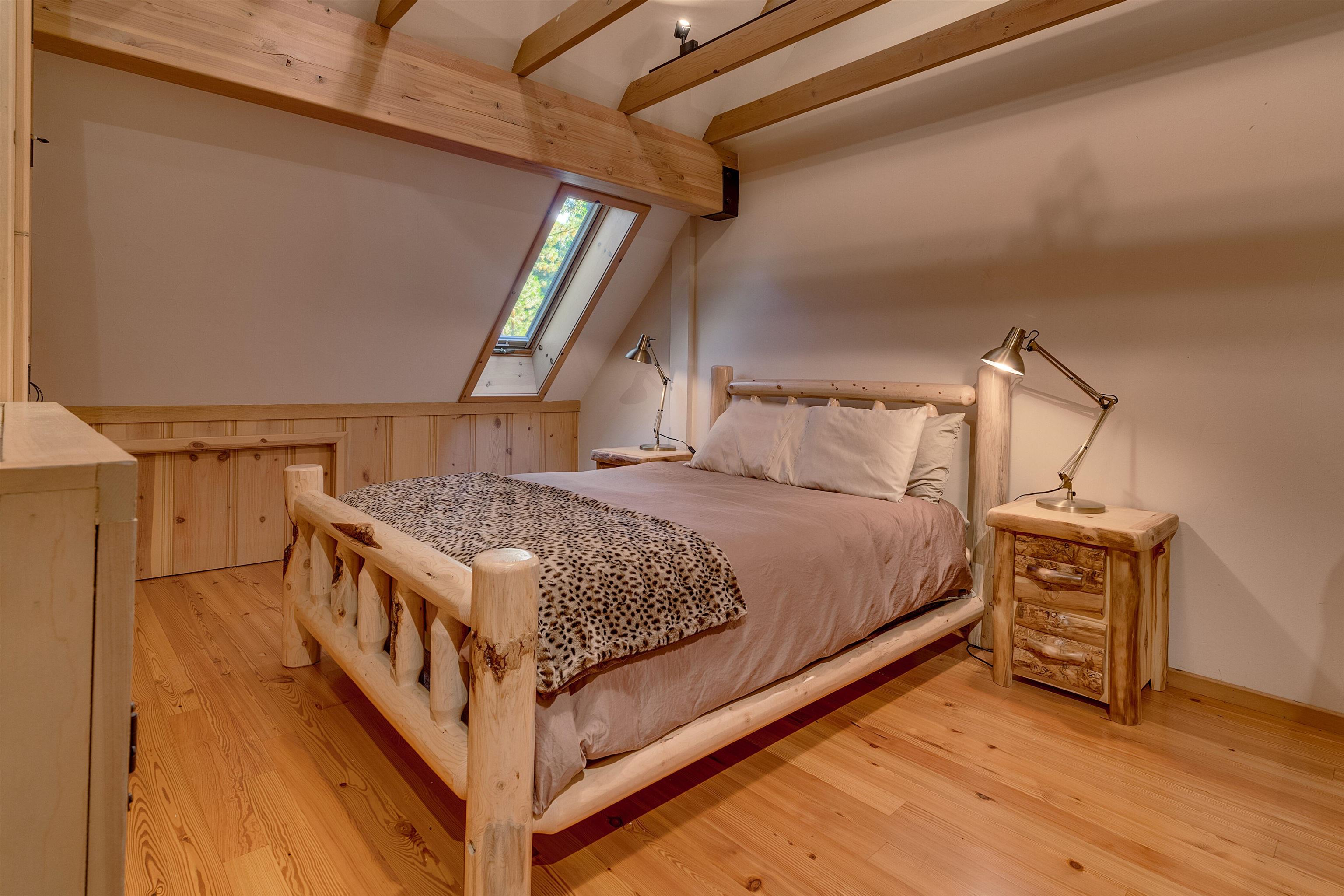 1570 Tahoe Park Avenue