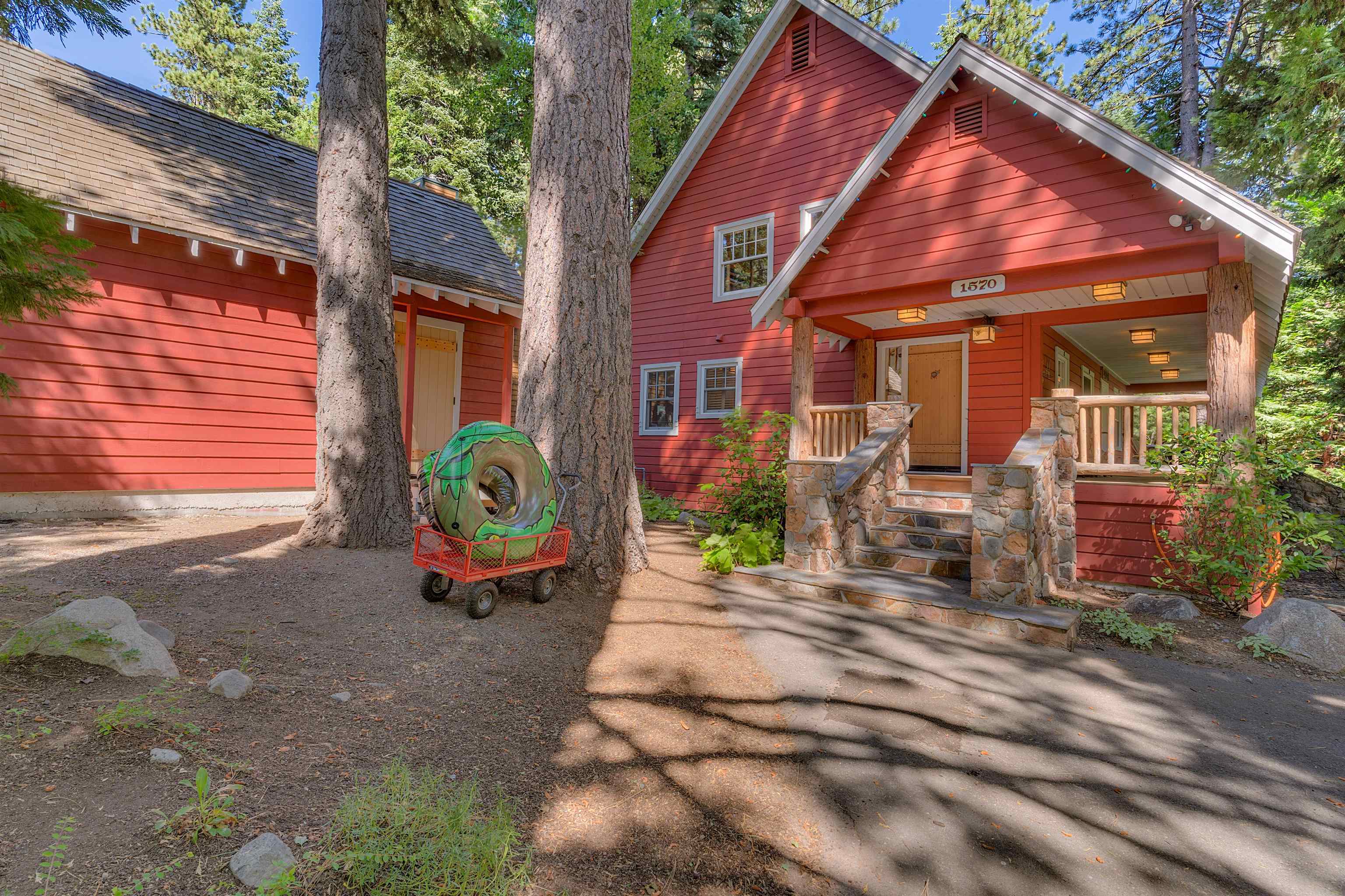 1570 Tahoe Park Avenue