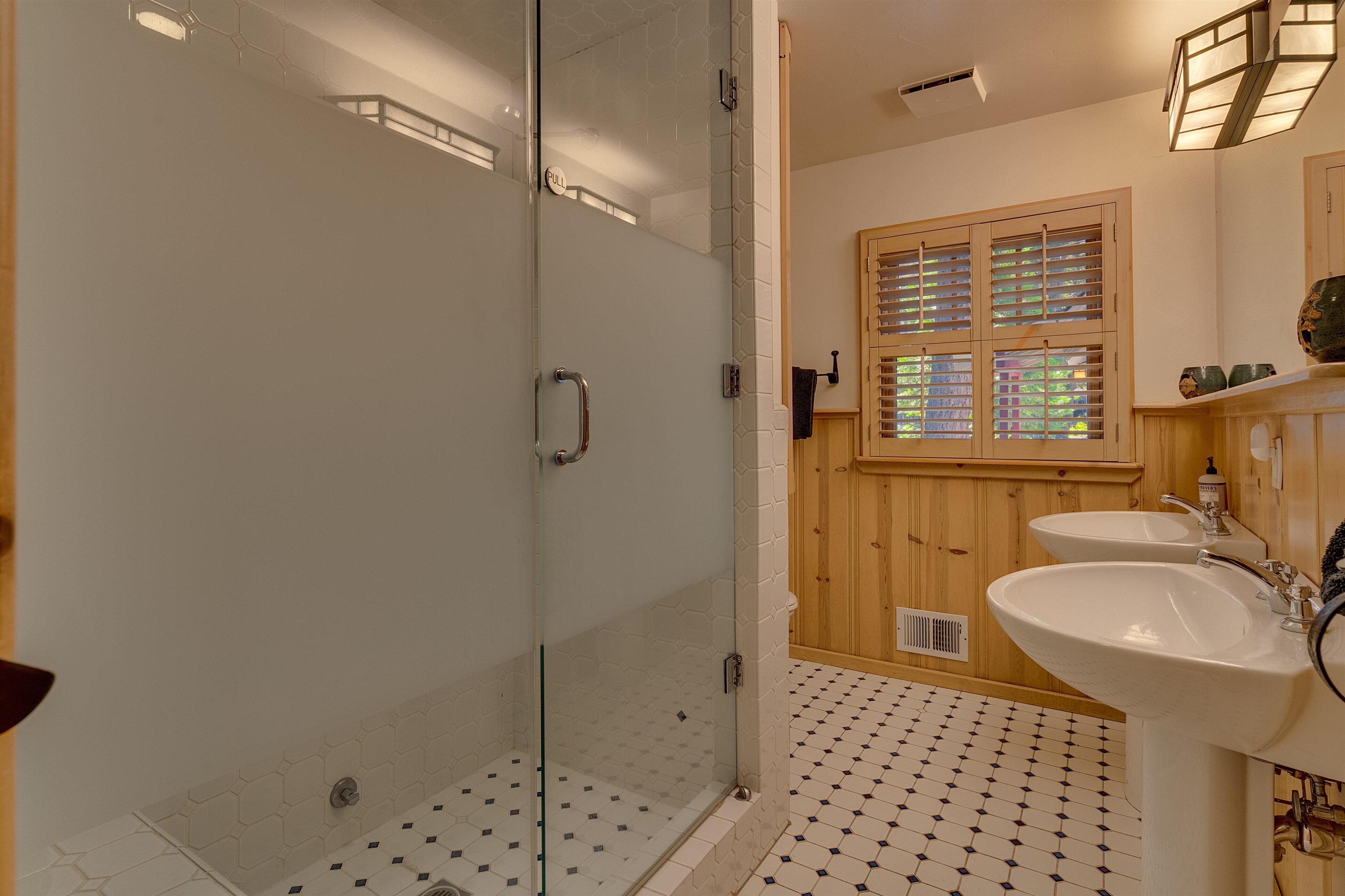 1570 Tahoe Park Avenue