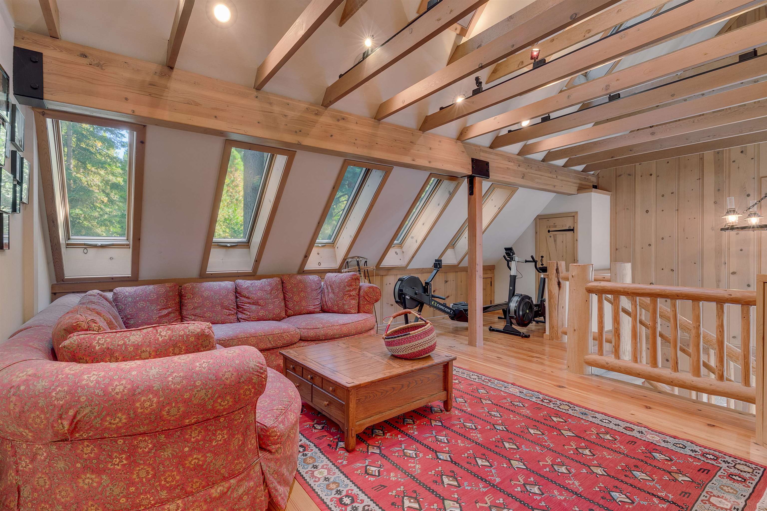 1570 Tahoe Park Avenue