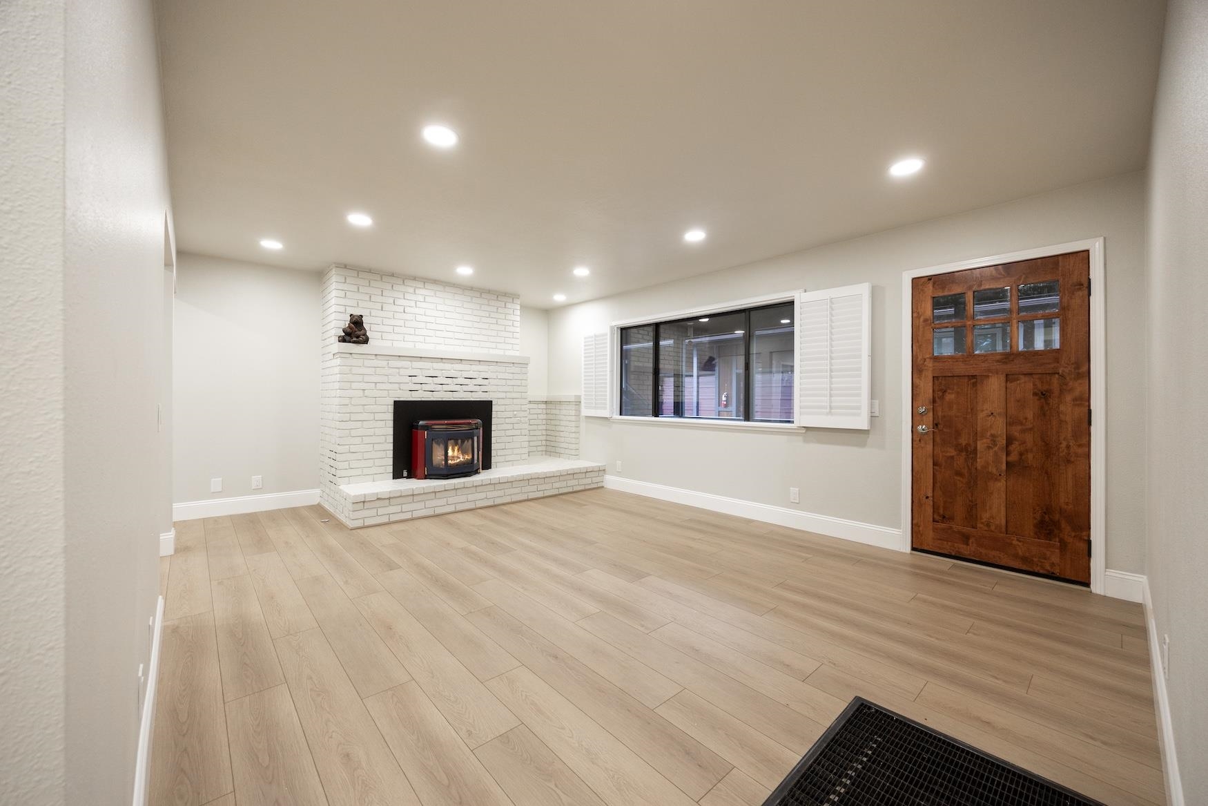 479 Jackpine Street Unit: A and B/480 Red Cedar