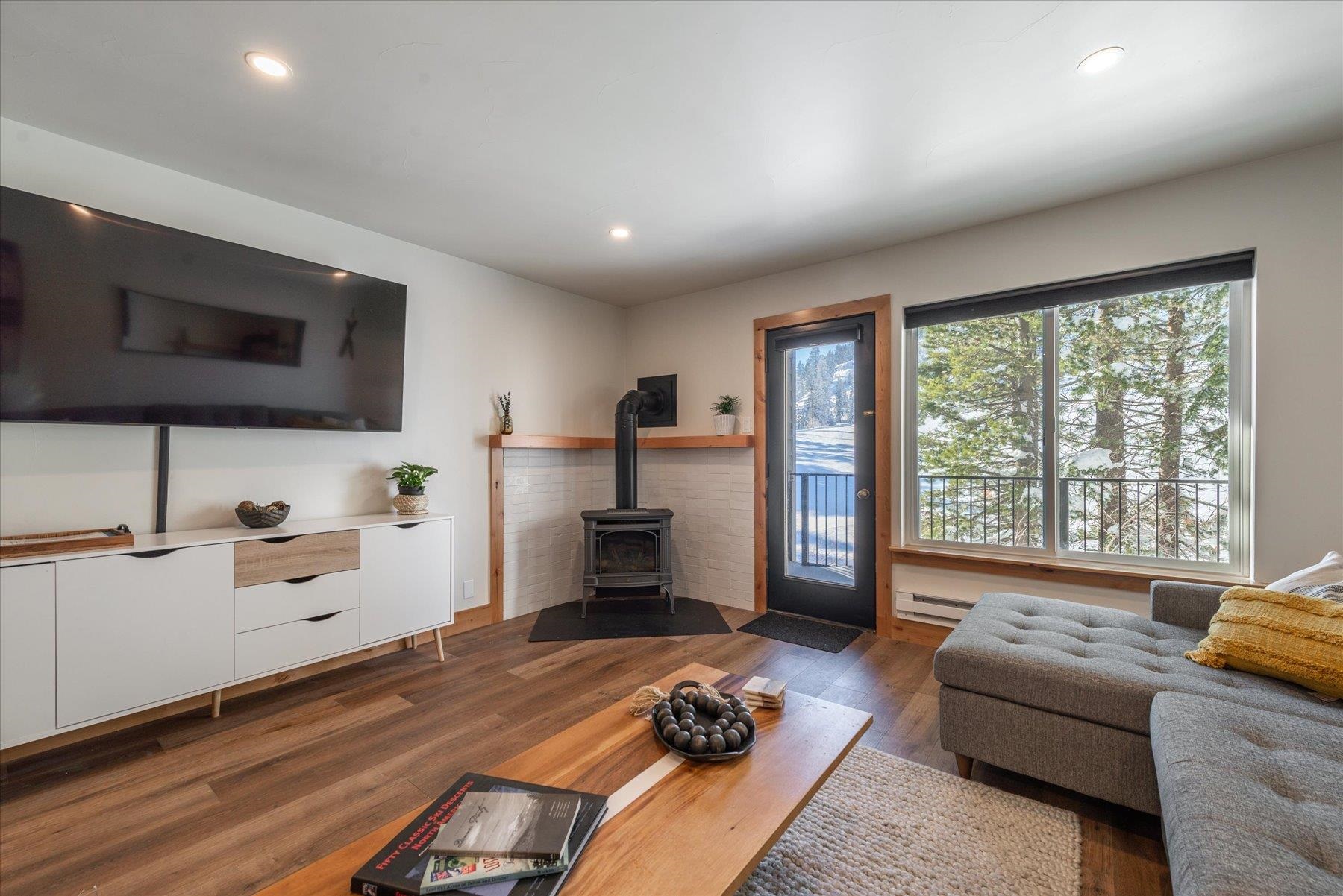 10150 Ski Ranch Road Unit: 210