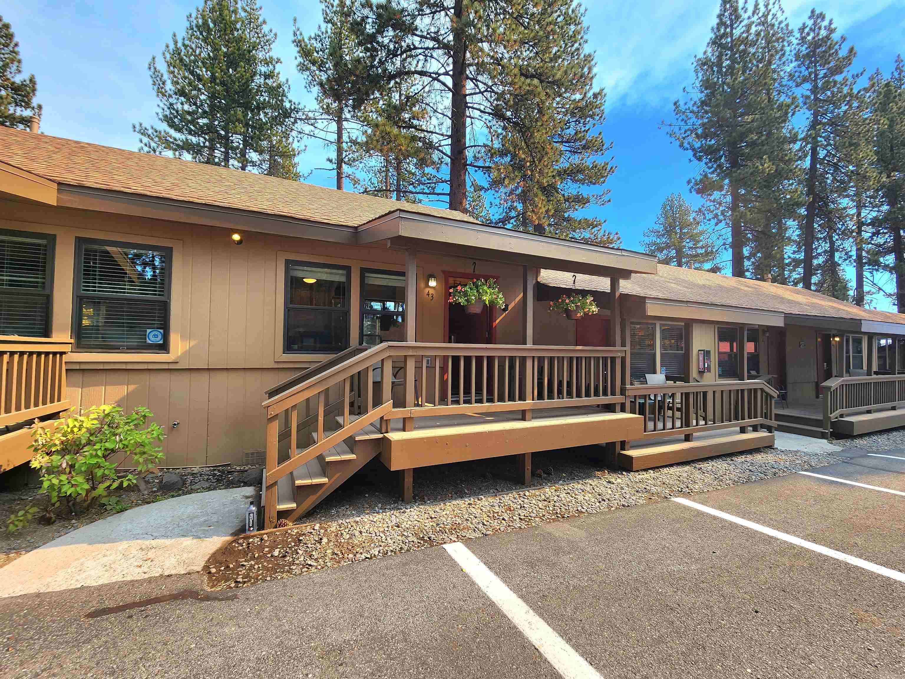 6943 North Lake Boulevard Unit: 43
