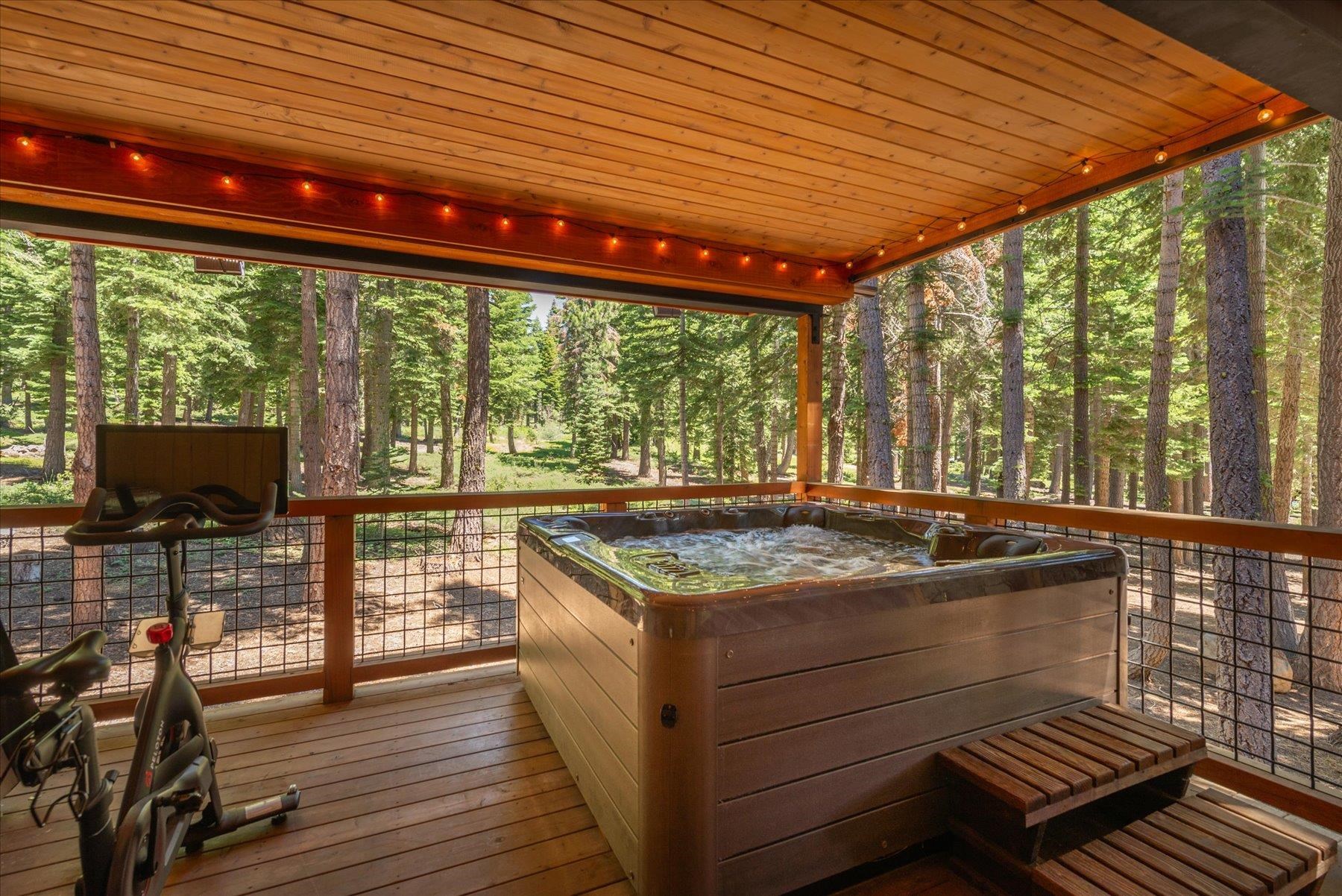 1940 Silver Tip Drive