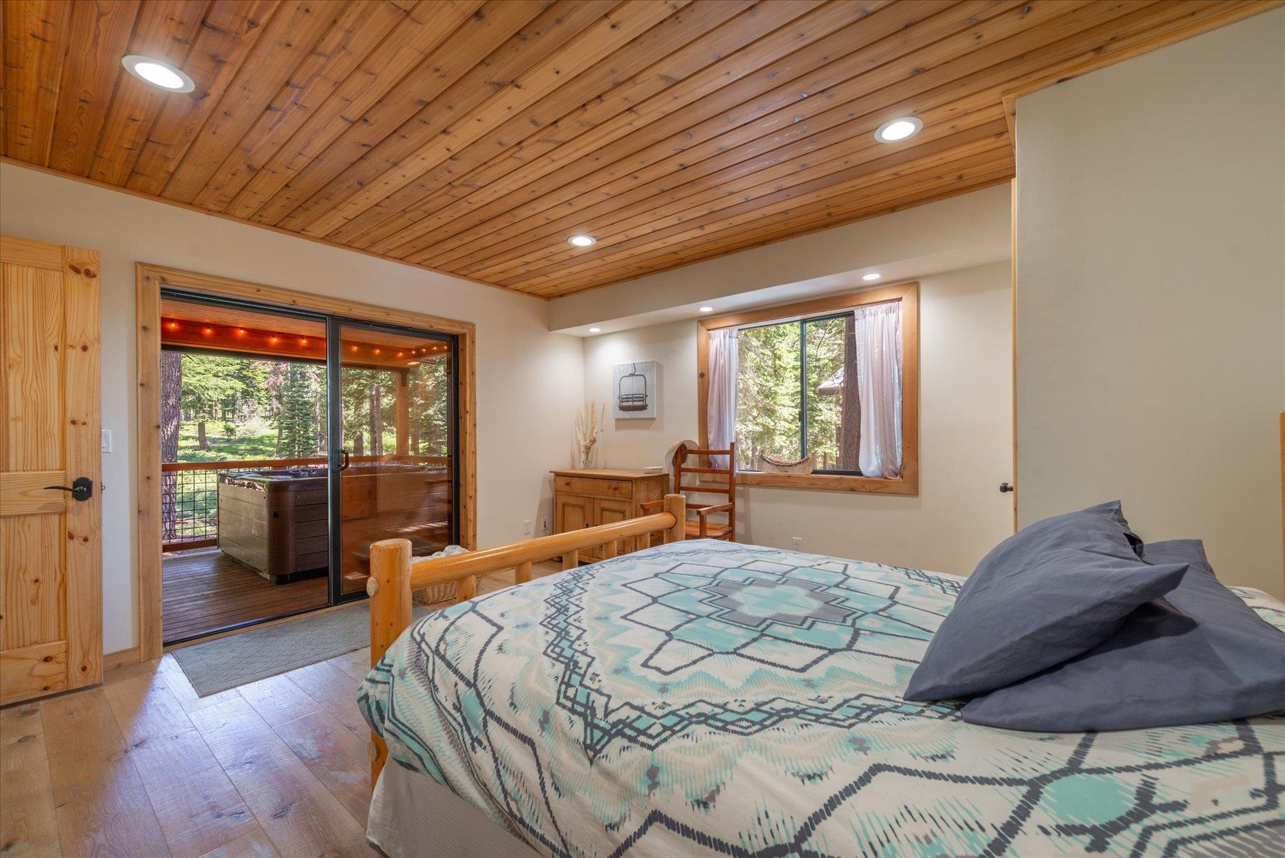 1940 Silver Tip Drive