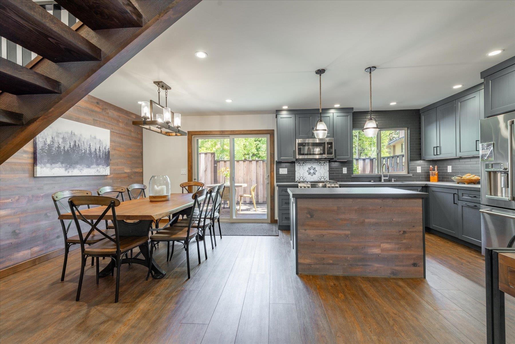 3101 Lake Forest Road Unit: 166